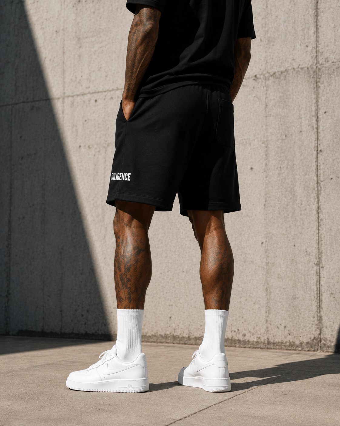 DILIGENCE ESSENTIAL SWEAT SHORTS